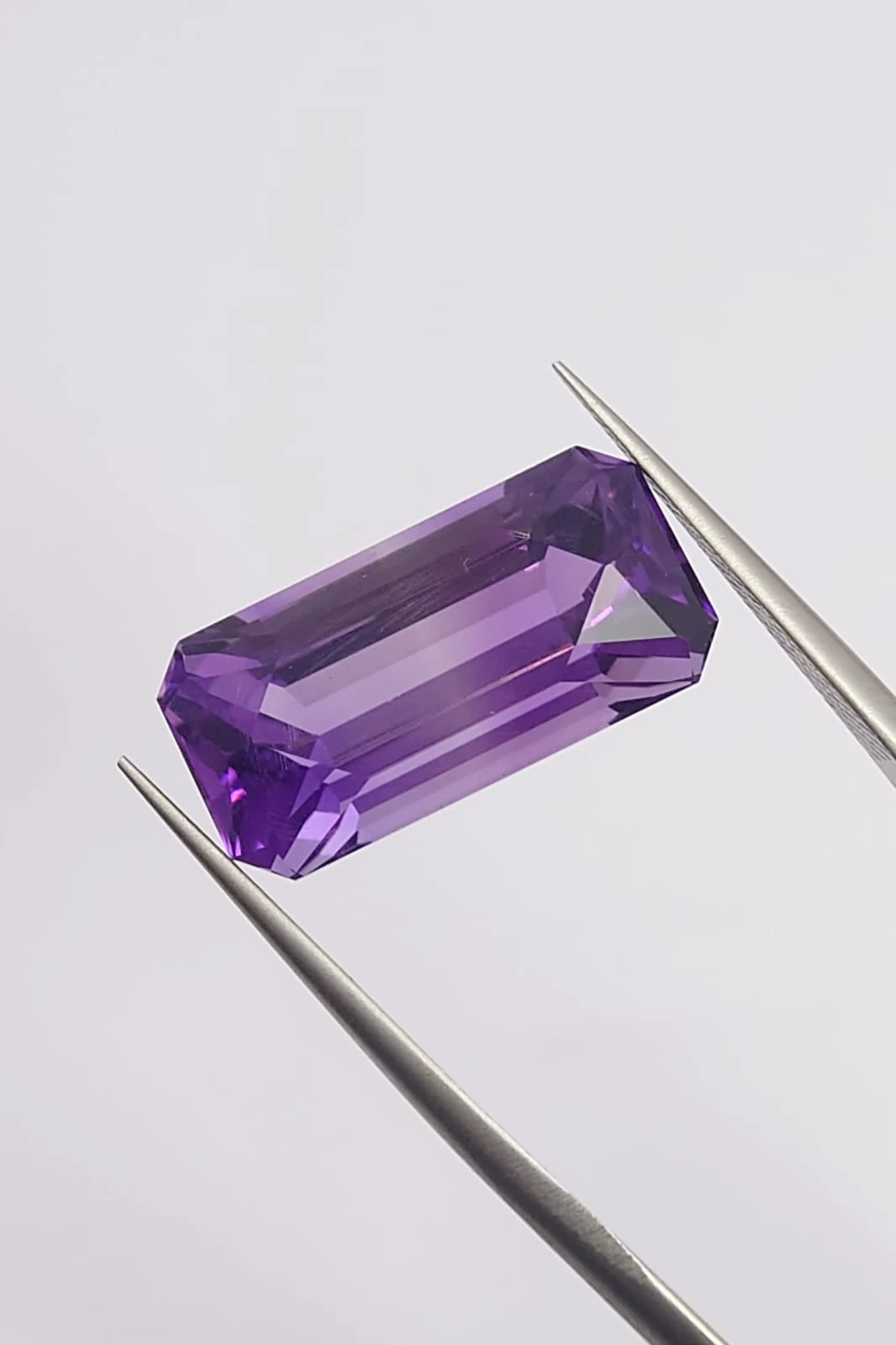11.8ct Natural Amethyst loose Gemstone From Nigeria — view 5